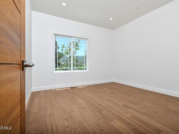 29677 Mulholland Highway, Agoura Hills CA 91301