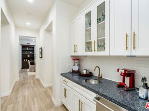 25216 Prado De Rosado, Calabasas CA 91302