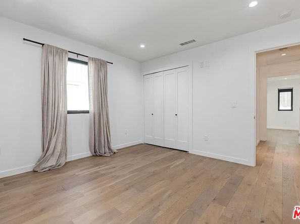 5335 Hillmont Avenue, Los Angeles CA 90041