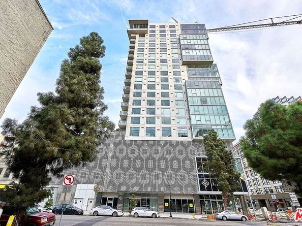 1050 S Grand Avenue 2005, Los Angeles CA 90015