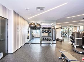 1050 S Grand Avenue 2005, Los Angeles CA 90015