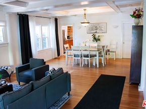 2005 N Beachwood Drive, Los Angeles CA 90068