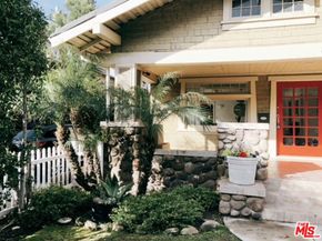 2005 N Beachwood Drive, Los Angeles CA 90068