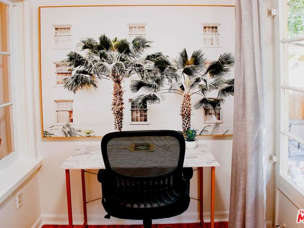 2005 N Beachwood Drive, Los Angeles CA 90068