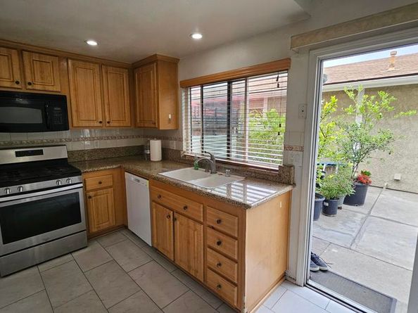 15226 Shadybend Drive 32, Hacienda Heights CA 91745