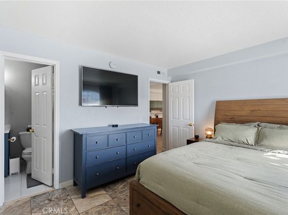 1207 Obispo Avenue 107, Long Beach CA 90804