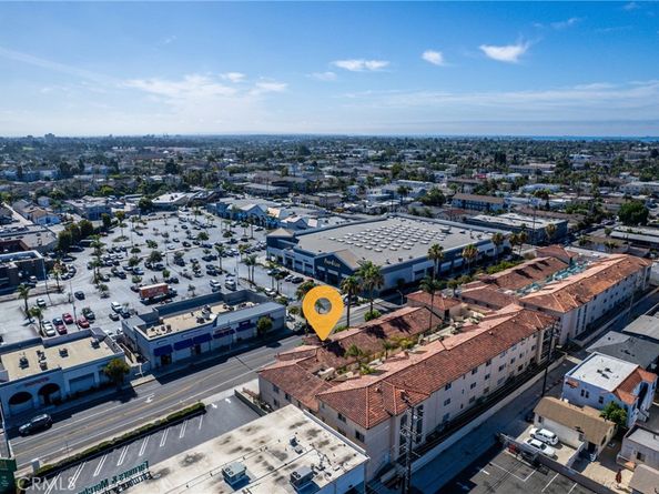 1207 Obispo Avenue 107, Long Beach CA 90804