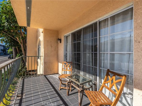 1207 Obispo Avenue 107, Long Beach CA 90804