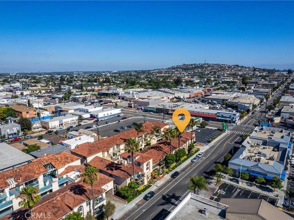 1207 Obispo Avenue 107, Long Beach CA 90804