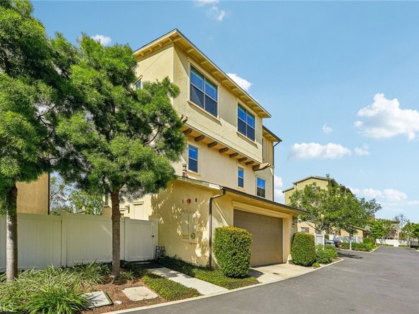 19 Vasto Street, Rancho Mission Viejo CA 92694