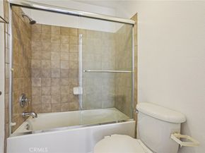 7320 Hawthorn Ave 108, Los Angeles CA 90046