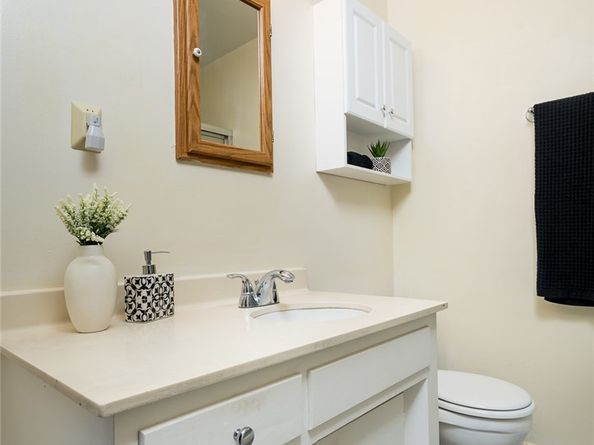 2861 Markridge Road, La Crescenta CA 91214