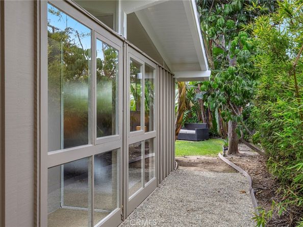 3350 N Studebaker Road, Long Beach CA 90808