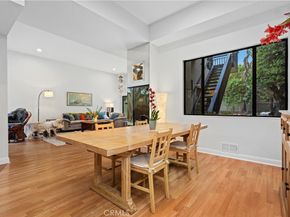 341 S Meadows, Manhattan Beach CA 90266