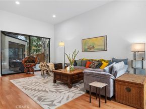 341 S Meadows, Manhattan Beach CA 90266