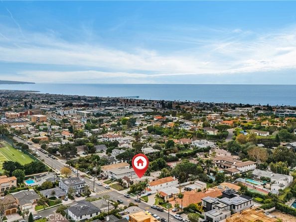 341 S Meadows, Manhattan Beach CA 90266