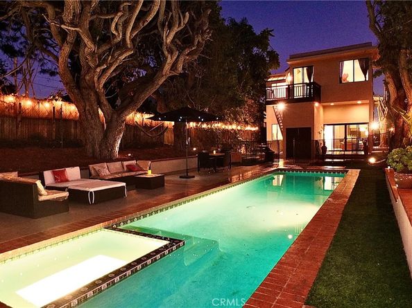 341 S Meadows, Manhattan Beach CA 90266