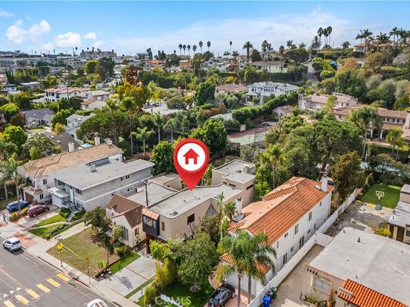 341 S Meadows, Manhattan Beach CA 90266