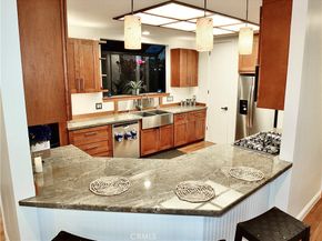 341 S Meadows, Manhattan Beach CA 90266