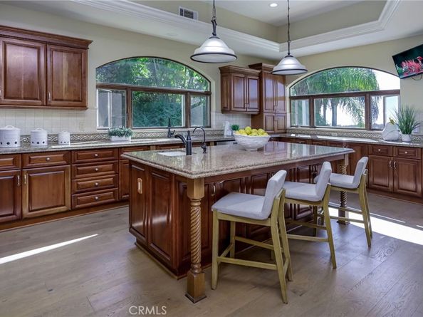 16186 PETERSON Drive, Whittier CA 90605