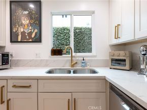 6029 Eleanor Avenue, Hollywood CA 90038