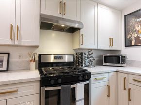 6029 Eleanor Avenue, Hollywood CA 90038