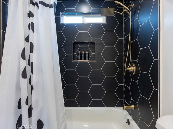 6029 Eleanor Avenue, Hollywood CA 90038