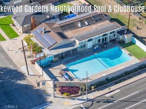 6142 Oliva Avenue, Lakewood CA 90712