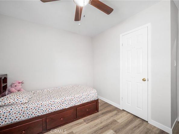 6142 Oliva Avenue, Lakewood CA 90712