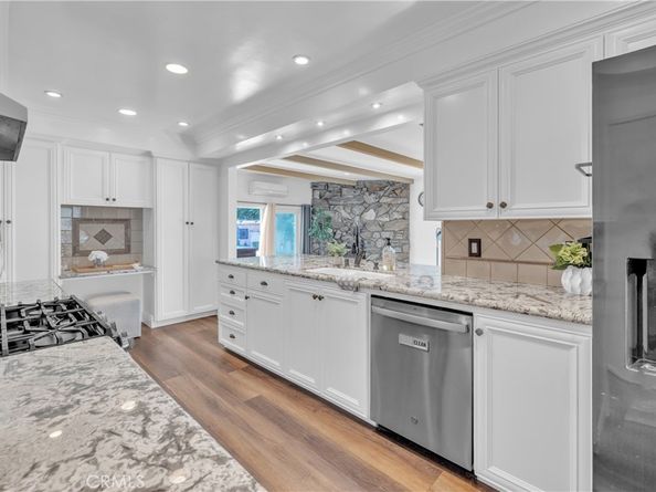 3220 Ostrom, Long Beach CA 90808