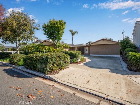 11272 Wembley Road, Rossmoor CA 90720