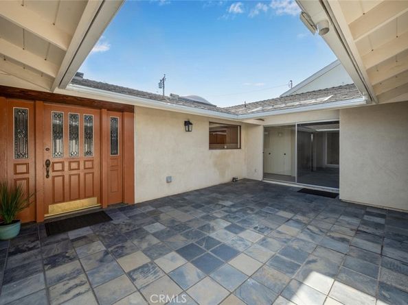 11272 Wembley Road, Rossmoor CA 90720