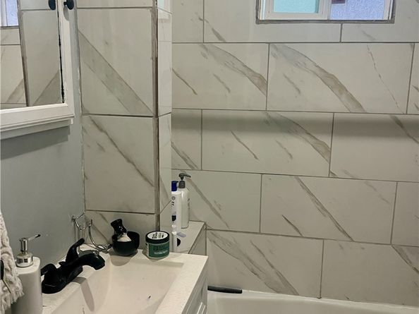 6808 Benson, Huntington Park CA 90255