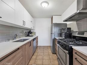 2468 Mohawk 105, Pasadena CA 91107