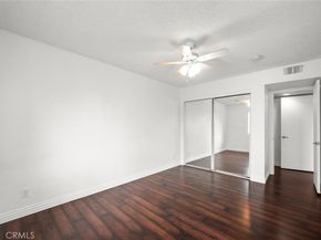 2507 E 15th Street 204, Long Beach CA 90804