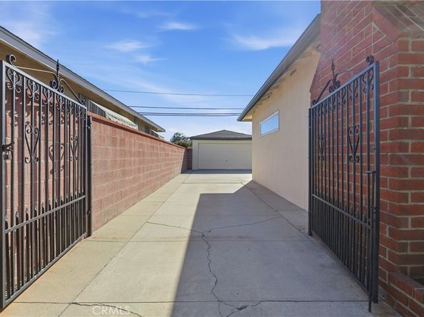 5300 E 28th, Long Beach CA 90815