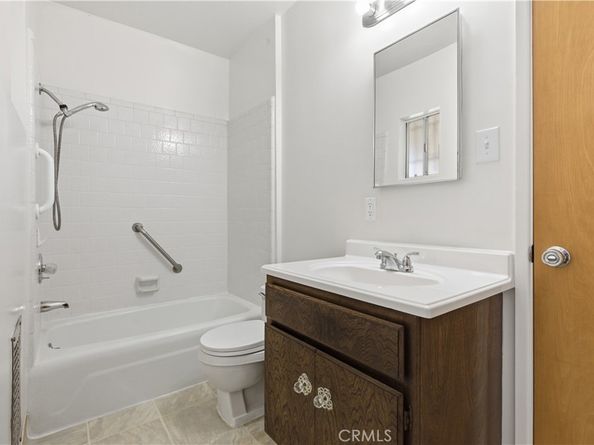 5300 E 28th, Long Beach CA 90815