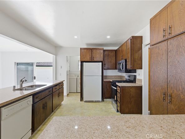 5300 E 28th, Long Beach CA 90815