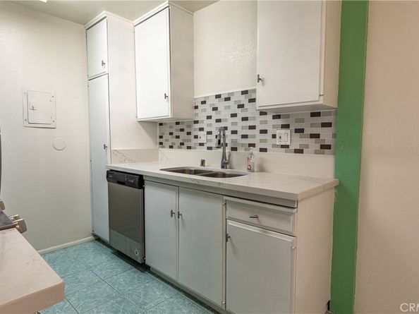 1040 W MacArthur Boulevard 66, Santa Ana CA 92707