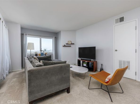 525 E Seaside Way 1911, Long Beach CA 90802