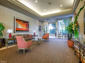 525 E Seaside Way 1911, Long Beach CA 90802