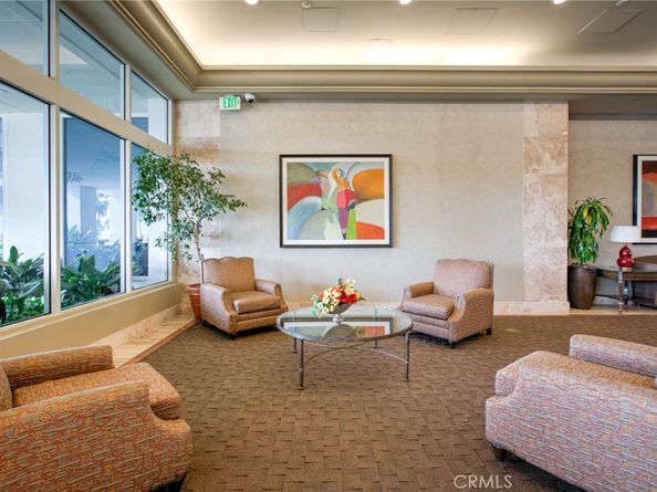 525 E Seaside Way 1911, Long Beach CA 90802