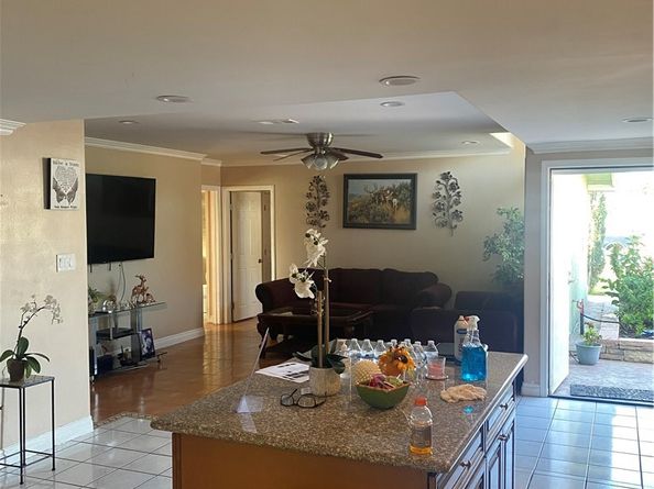 2030 W Dogwood, Anaheim CA 92801