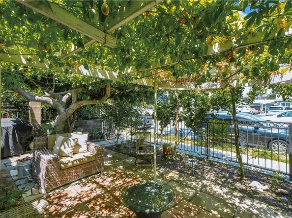 2850 2850 Marsh, Los Angeles CA 90039