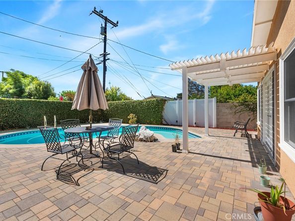 1116 W 21st Street, Santa Ana CA 92706