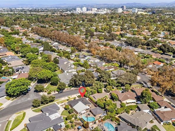 1116 W 21st Street, Santa Ana CA 92706