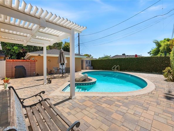 1116 W 21st Street, Santa Ana CA 92706