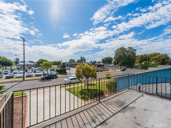 1921 W Clearbrook, Anaheim CA 92804