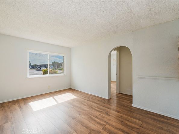 1921 W Clearbrook, Anaheim CA 92804