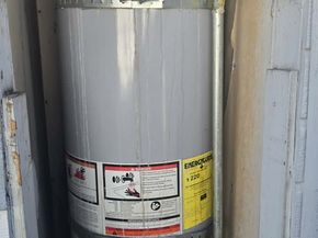 417 N Vernon, Azusa CA 91702